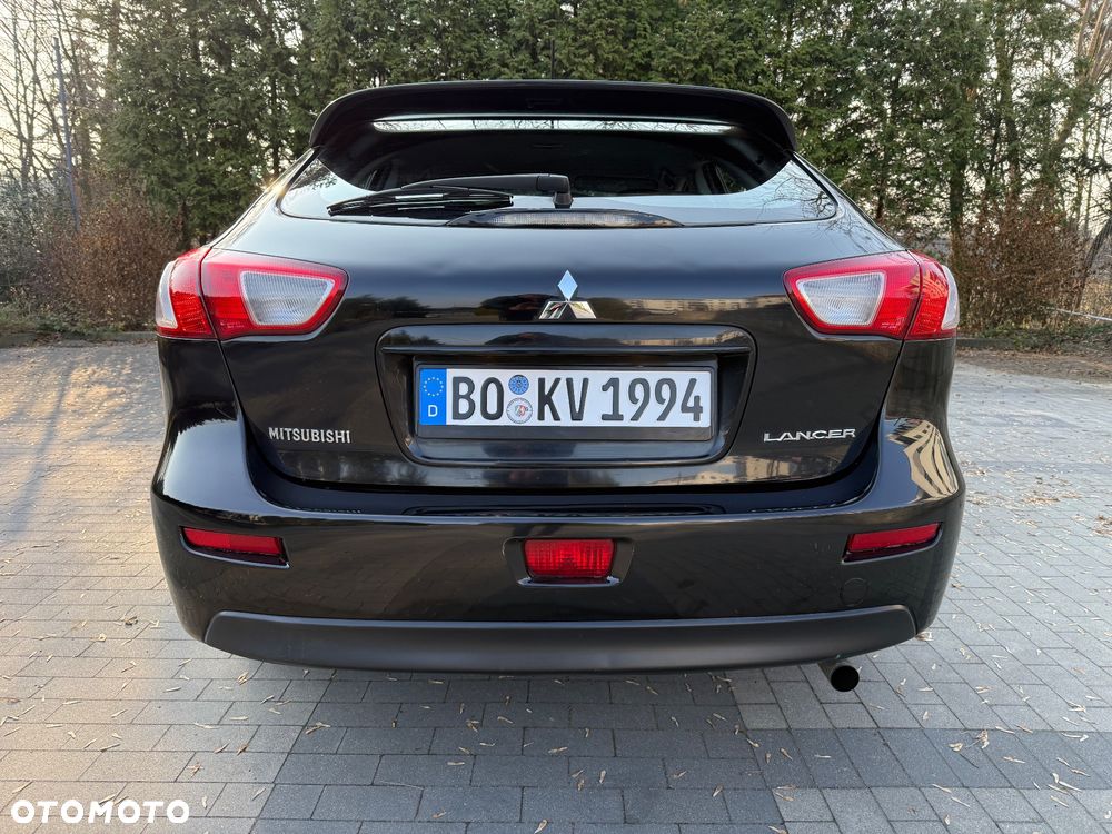 Mitsubishi Lancer 1.8 Intense - 15