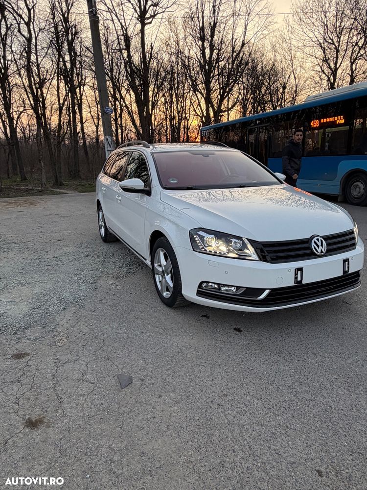 Volkswagen Passat 2.0 TDI 4Motion DPF DSG Comfortline - 2