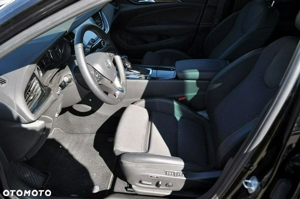 Opel Insignia 2.0 CDTI 4x4 Exclusive S&S - 11