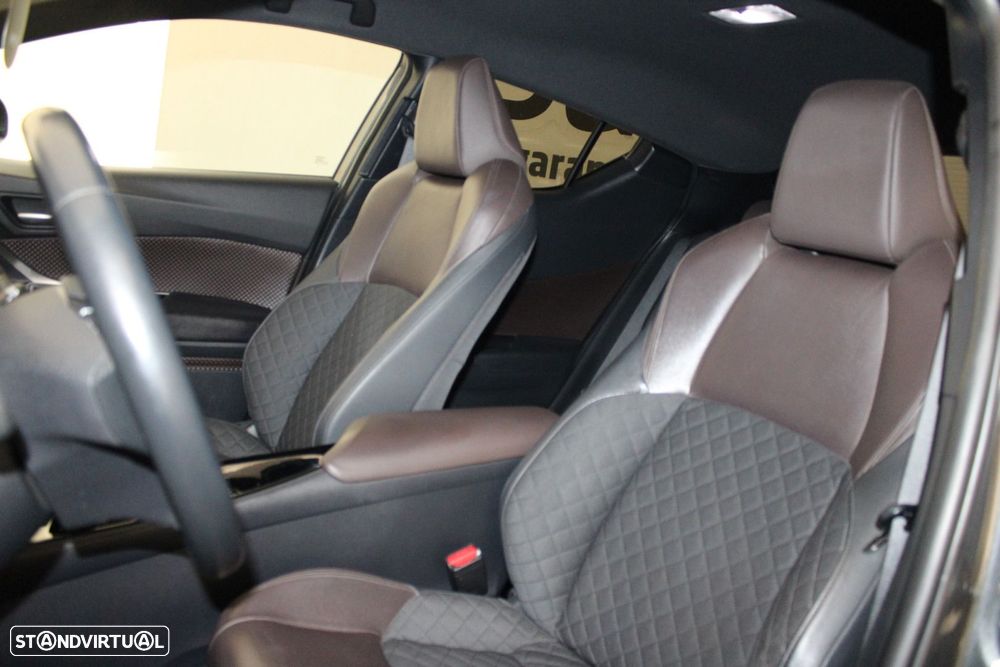 Toyota C-HR 1.8 Hybrid Comfort - 31