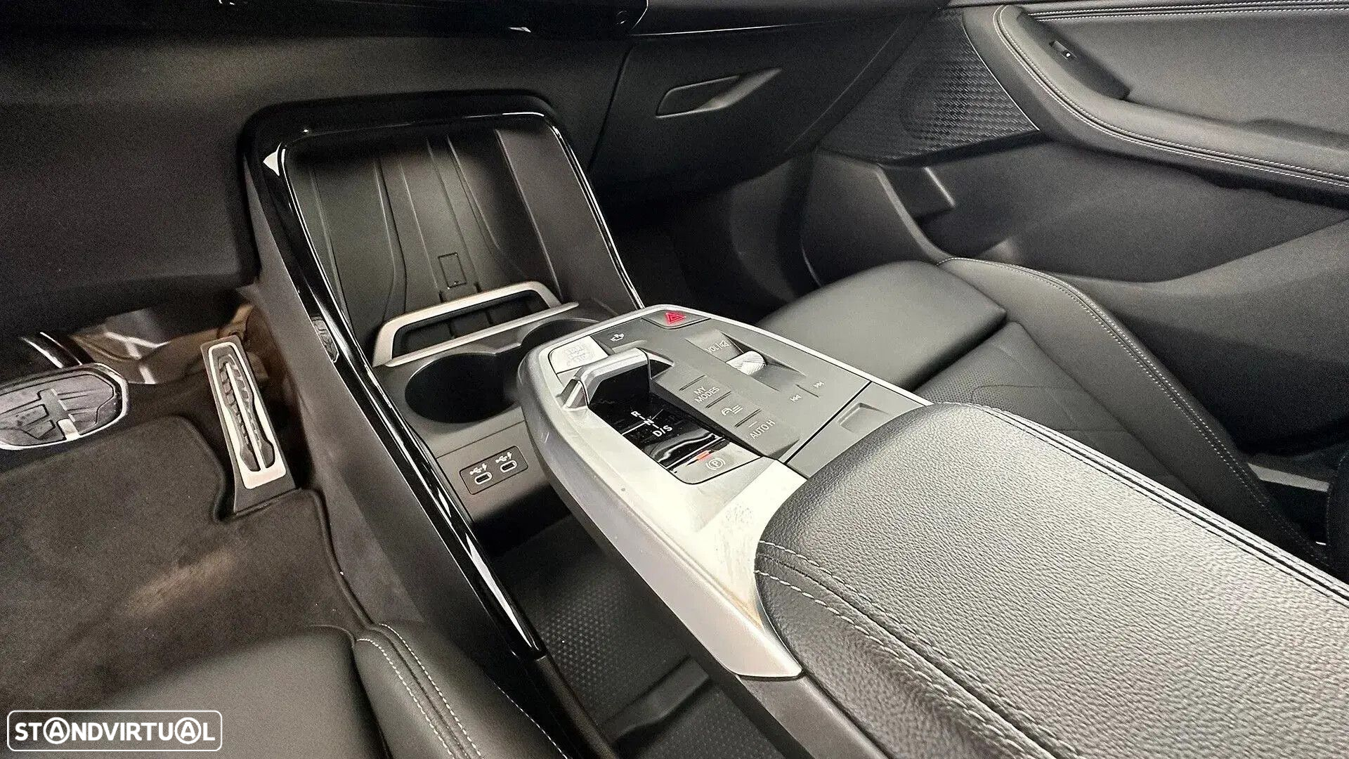 BMW 218 Active Tourer d Pack M Auto - 46