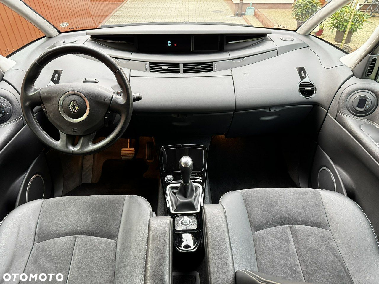 Renault Espace 2.0 dCi FAP Privilege - 9