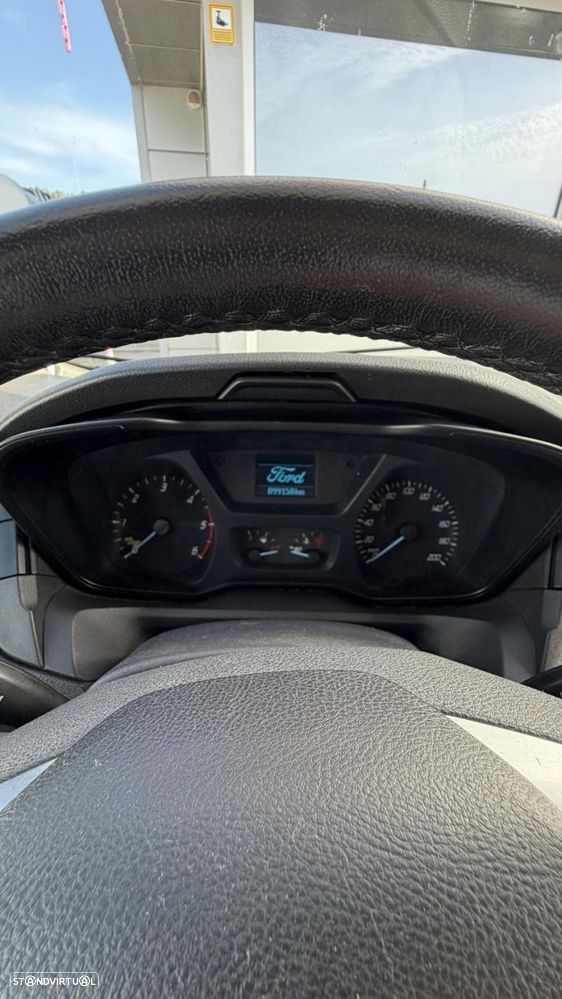 Challenger Quartz 278 EB c/central e basculante 6,5m - 24