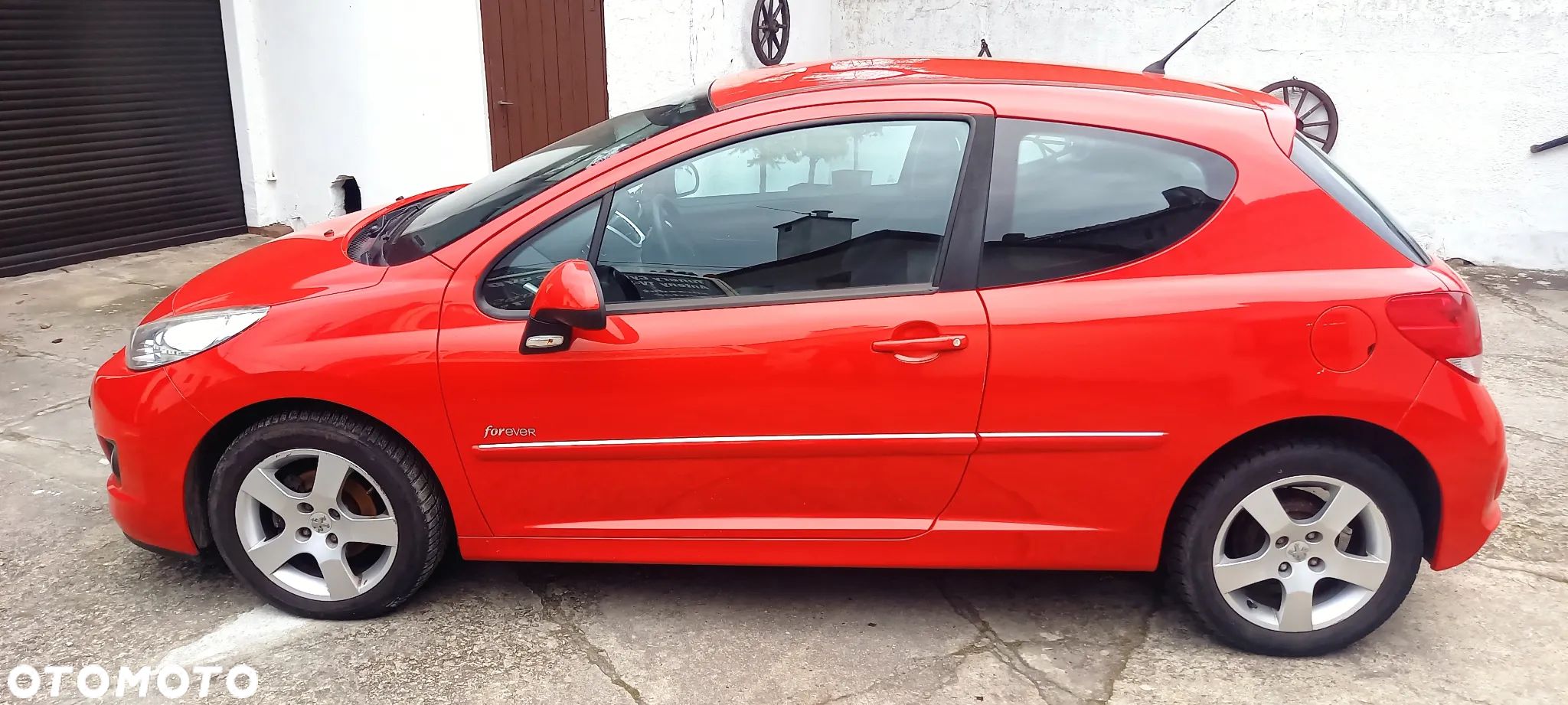 Peugeot 207 - 1