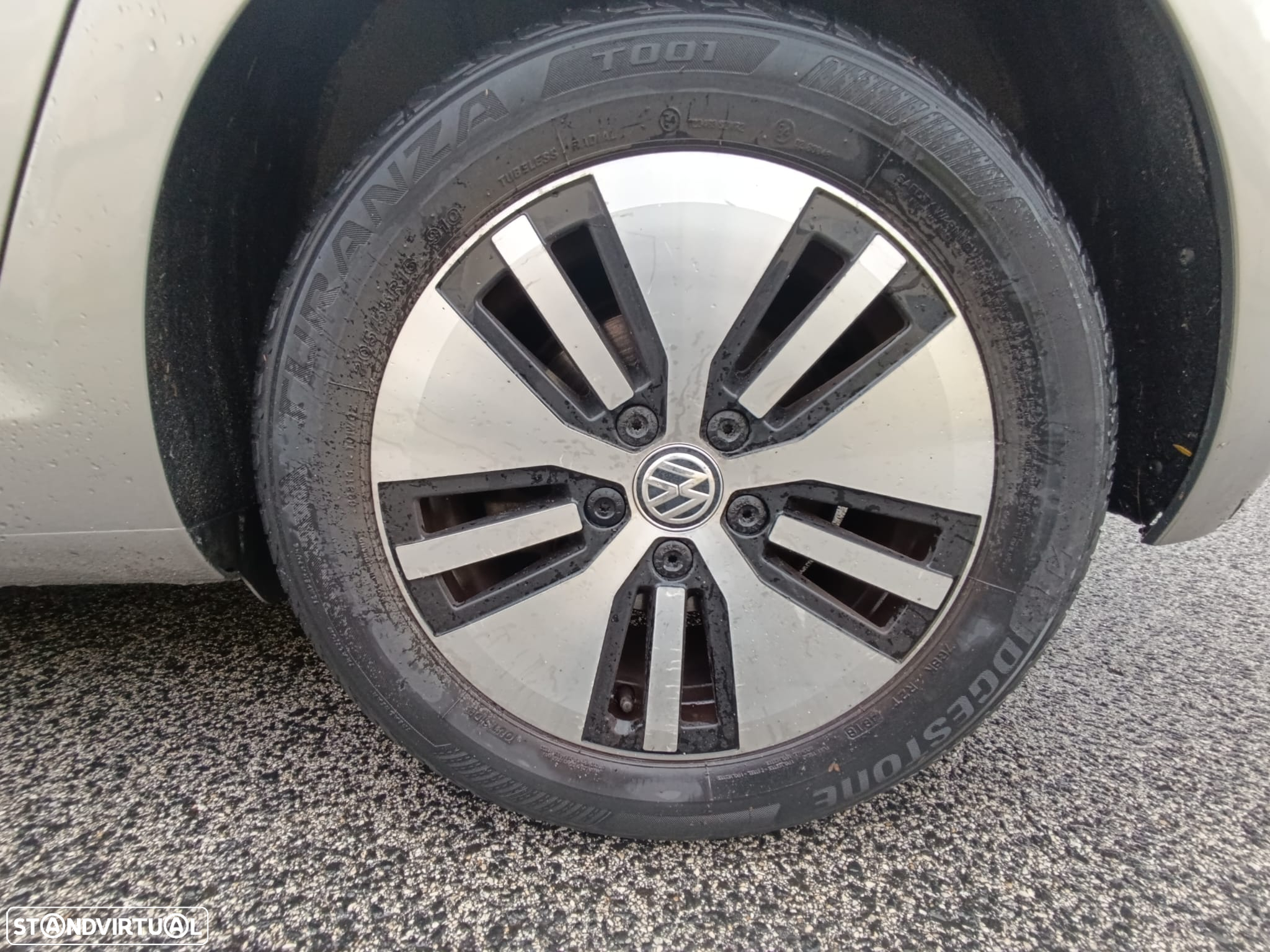 VW e-Golf AC/DC - 26