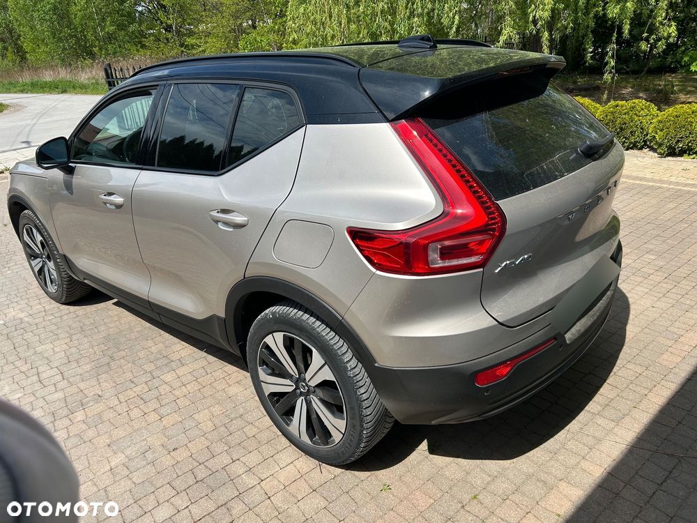 Volvo XC 40 Recharge Plus - 4