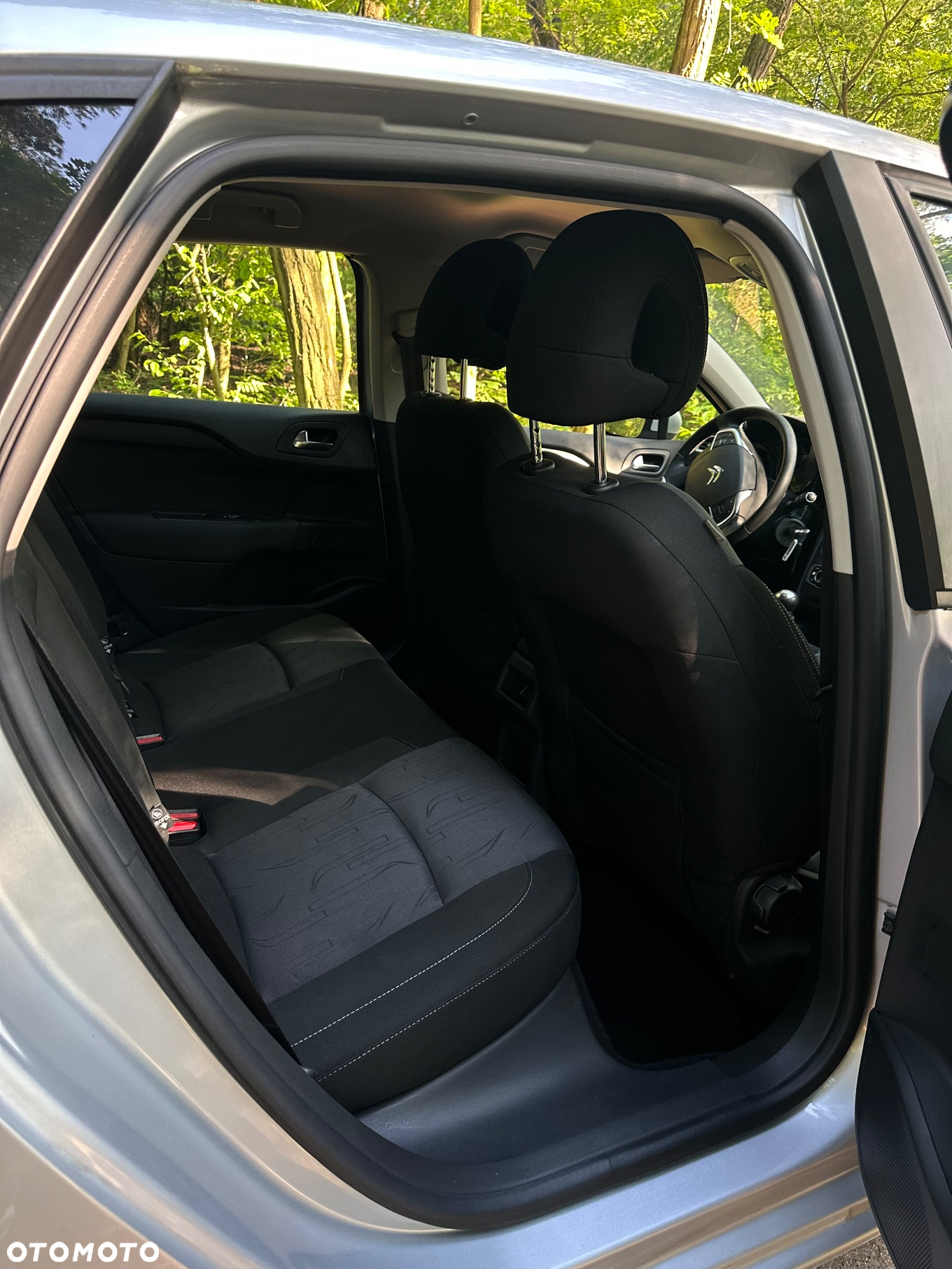 Citroën C4 1.6 HDi Exclusive - 8