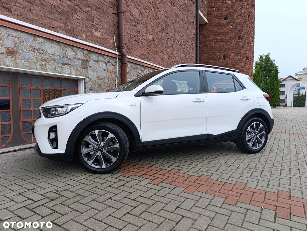Kia Stonic 1.4 L - 5