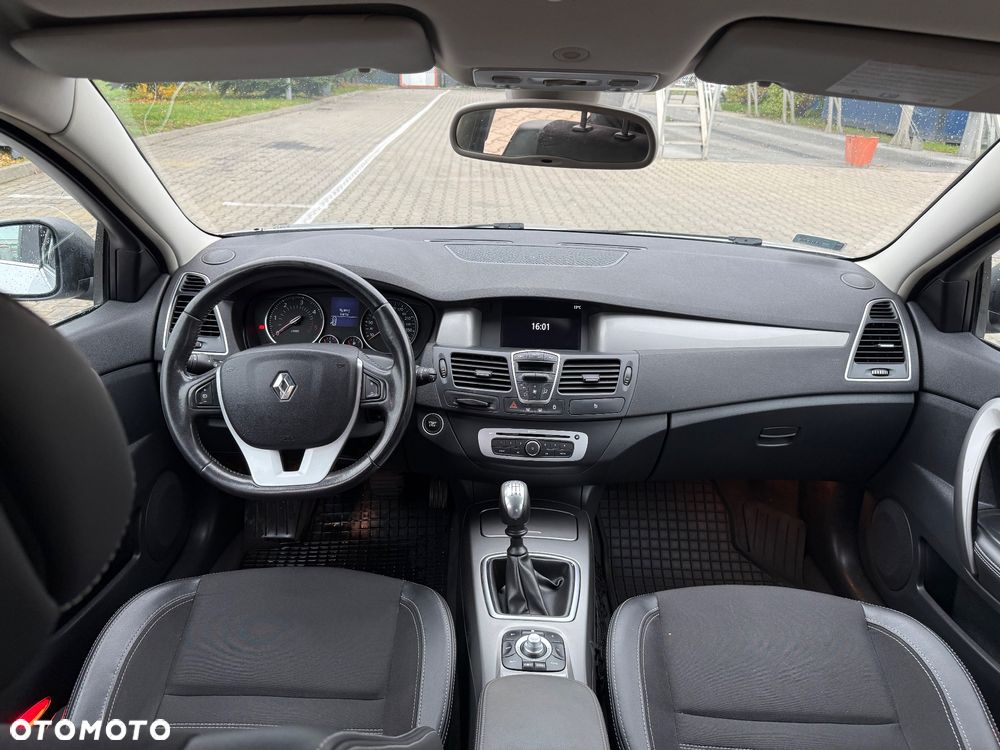 Renault Laguna dCi 110 FAP Expression - 13