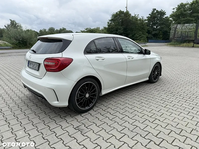 Mercedes-Benz Klasa A 200 CDI 4Matic 7G-DCT AMG Line - 4