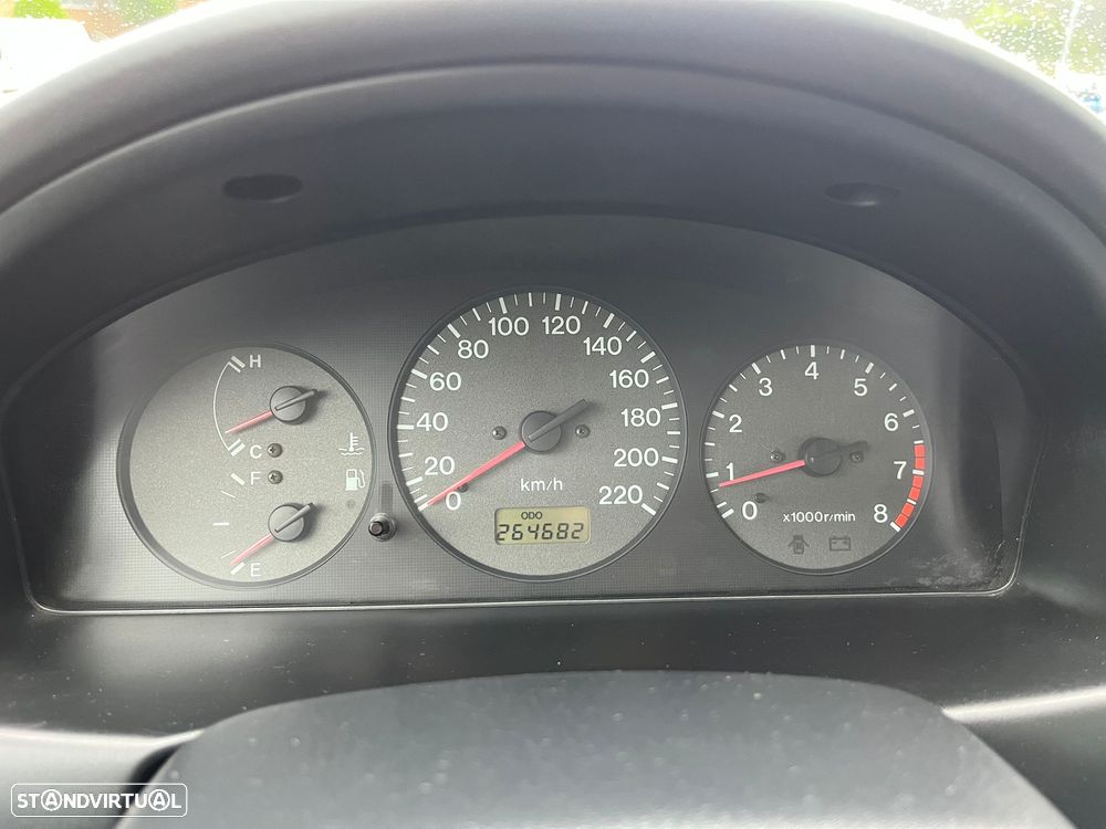 Mazda 323 1.3 Familia - 17