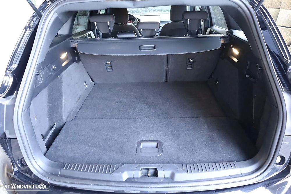 Ford Focus SW 1.0 EcoBoost MHEV ST-Line X - 13