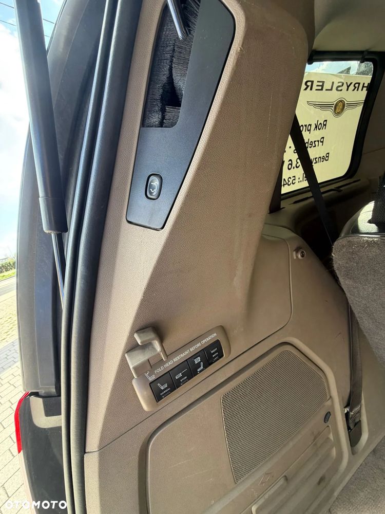 Lancia Voyager 3.6 Platinum Euro6 - 10