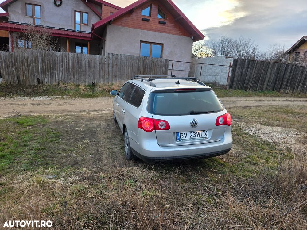 Volkswagen Passat 2.0 TDI DSG Comfortline - 10