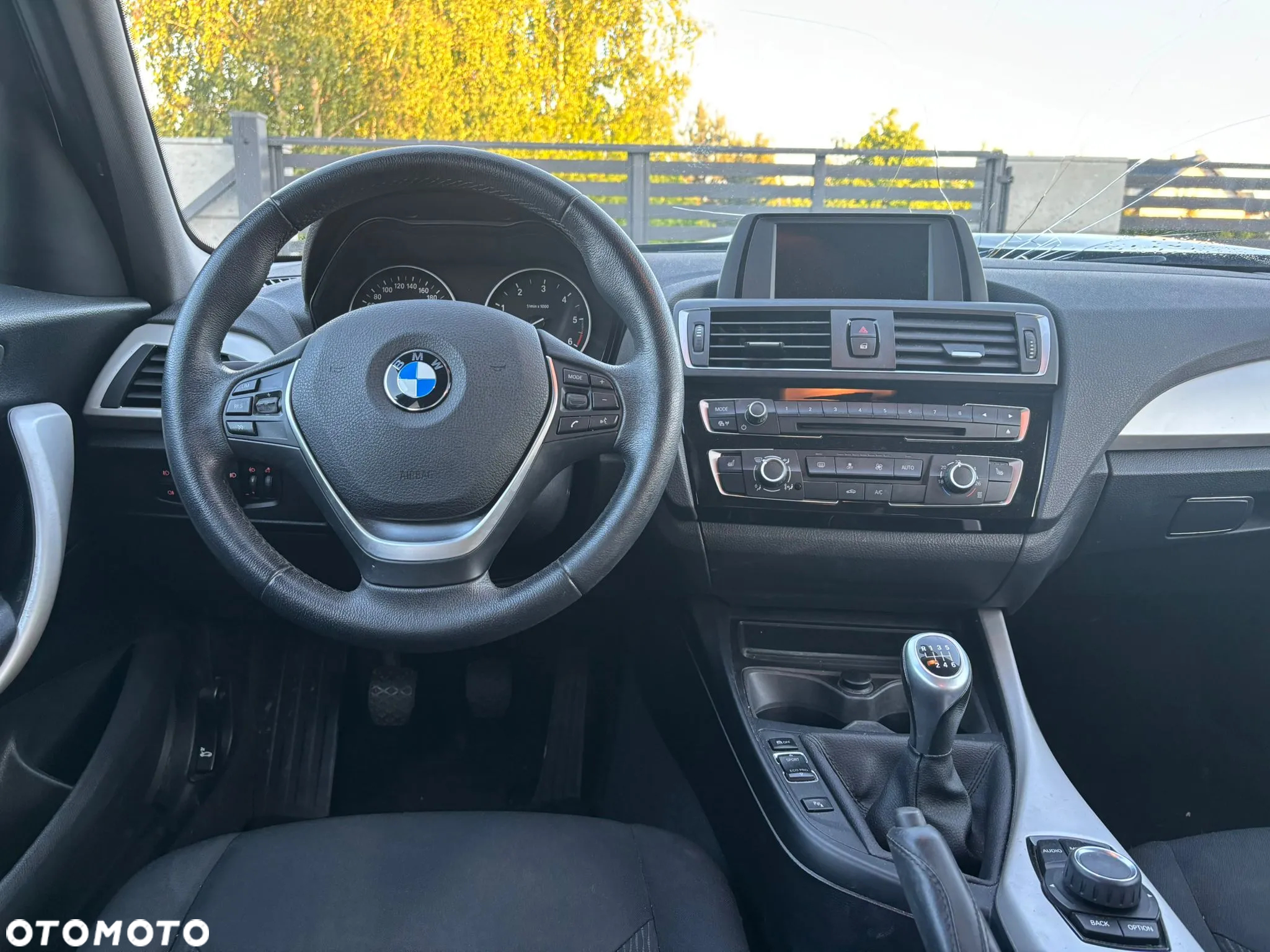 BMW Seria 1 116d EfficientDynamics Urban Line - 12