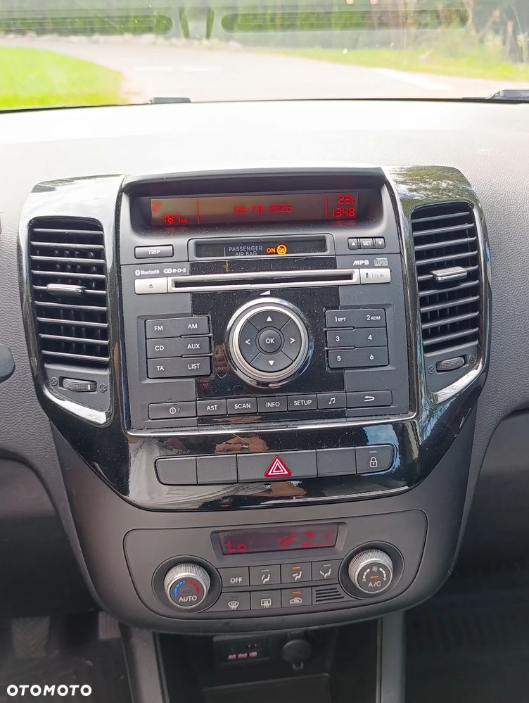 Kia Venga 1.4 CVVT Attract - 12