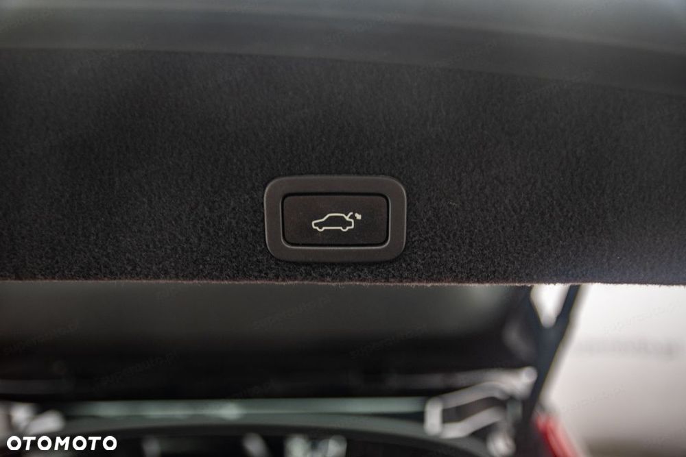 Volvo XC 60 D4 Geartronic Momentum - 30