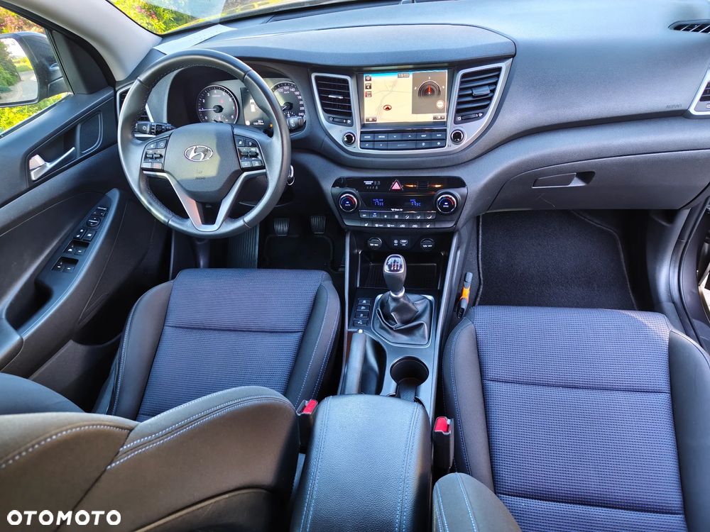 Hyundai Tucson blue 1.6 GDi 2WD Navi - 34