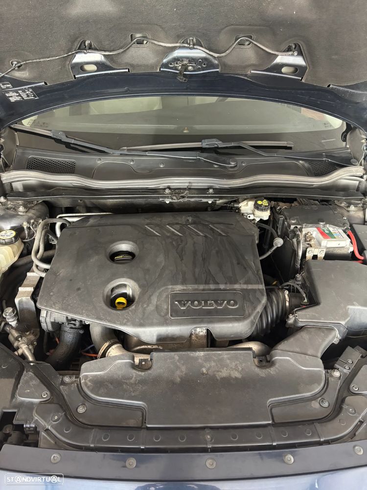 Volvo V40 D2 - 12