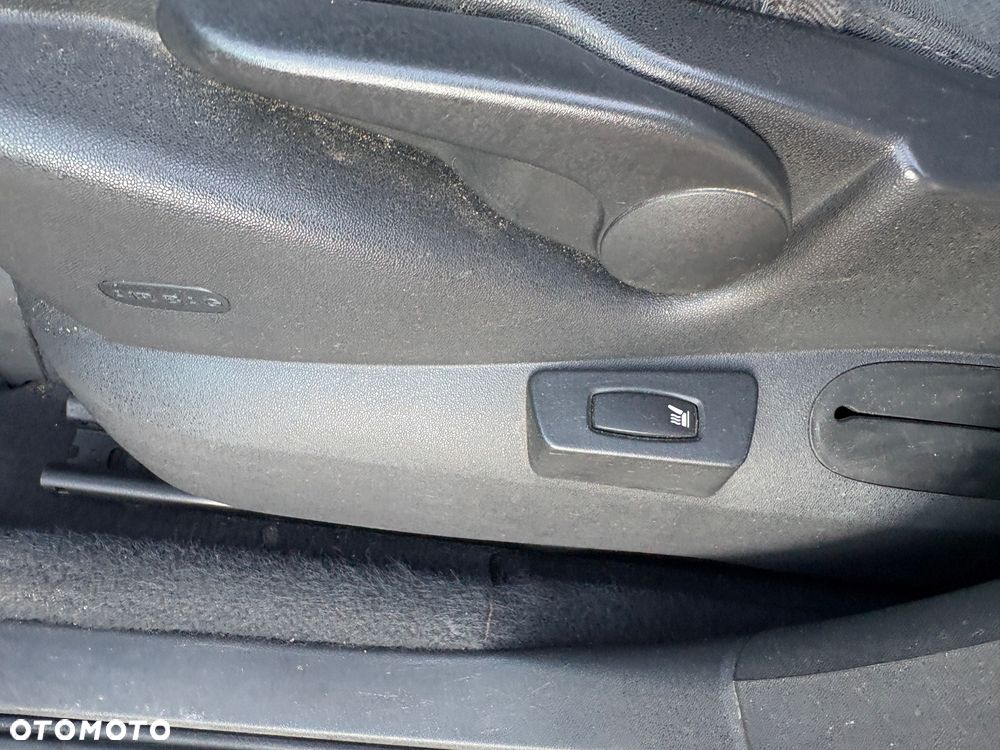 Renault Grand Scenic - 18