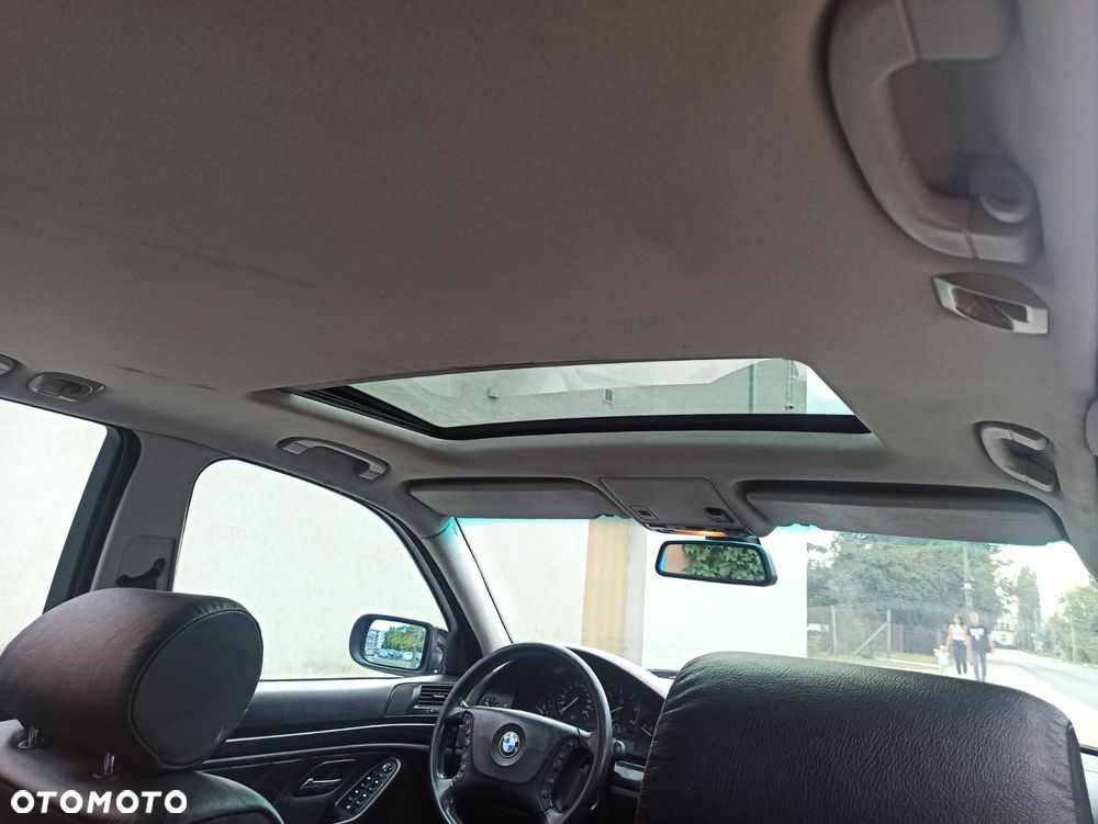 BMW Seria 5 - 17