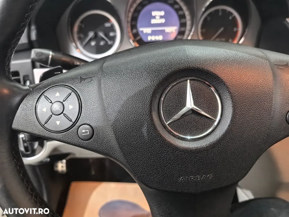 Mercedes-Benz GLK 220 CDI 4MATIC - 14