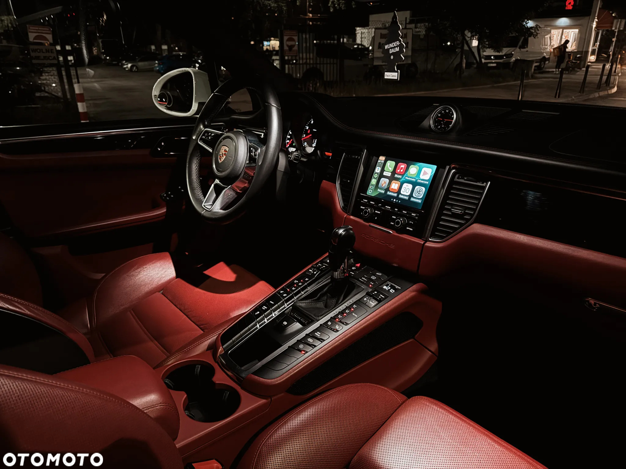 Porsche Macan - 3