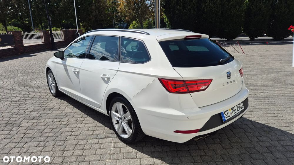 Seat Leon 2.0 TDI DPF Start&Stop DSG FR - 7