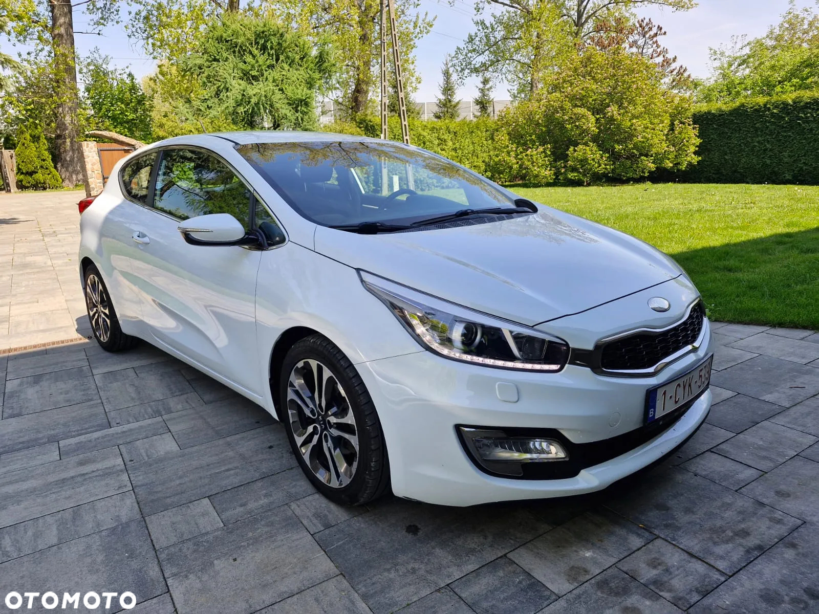 Kia Ceed 1.6 GDI Dream Team Edition - 24