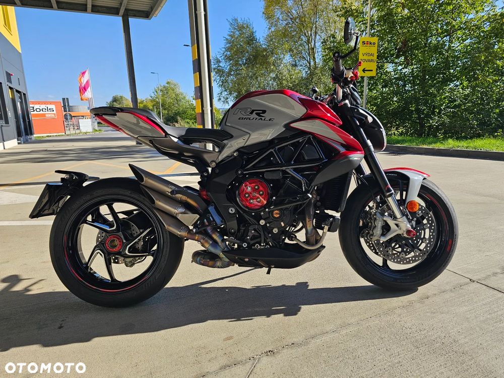 MV AGUSTA Brutale - 6