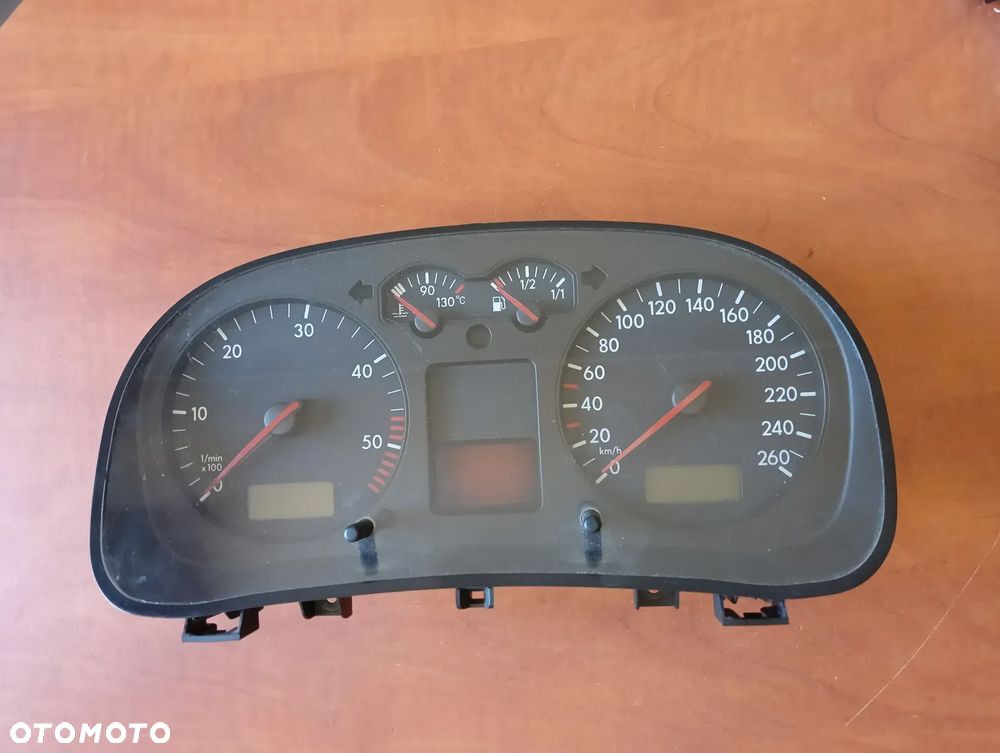 LICZNIK ZEGARY 1J0920825C 1035100002 VW GOLF IV 1.9 TDI - 1