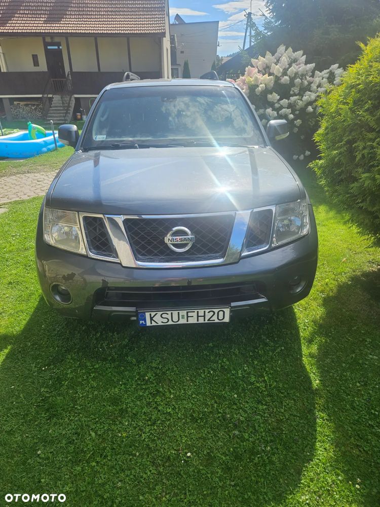 Nissan Pathfinder 2.5 D LE EU5 - 3