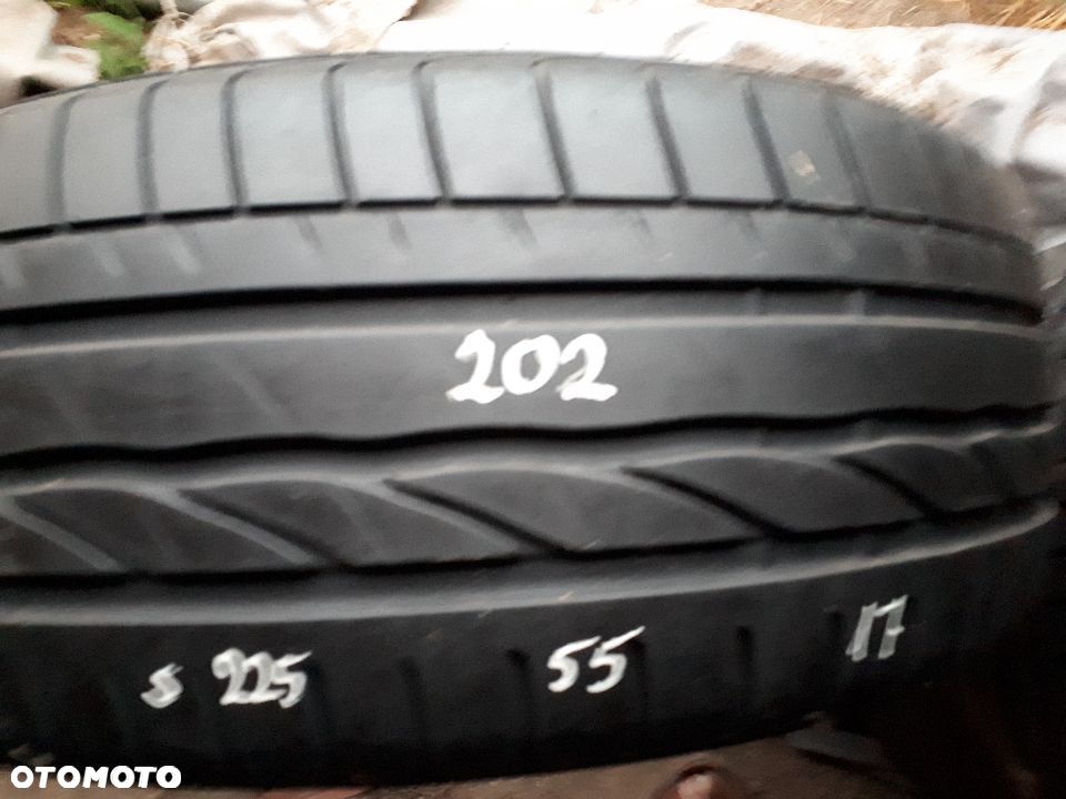 Bridgestone 225/55/17 nr 202 - 1