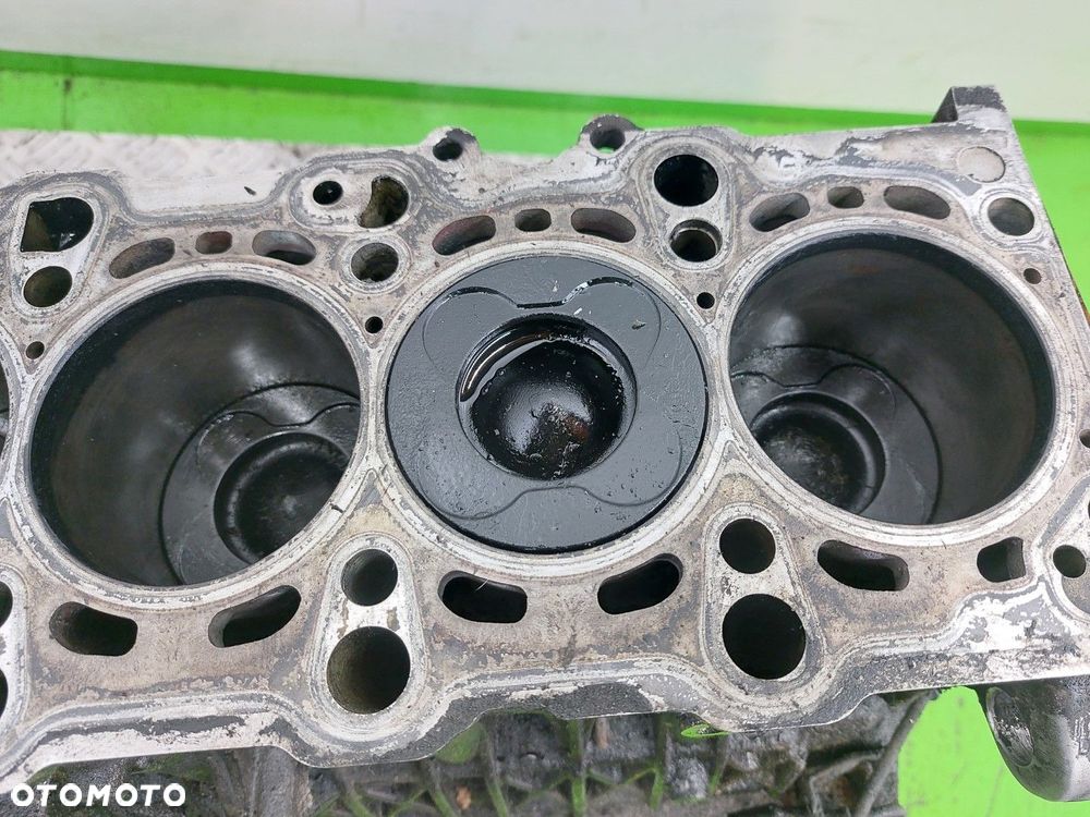 Blok silnika BMW E60 2003-2010 3,0 D 31286094 - 5