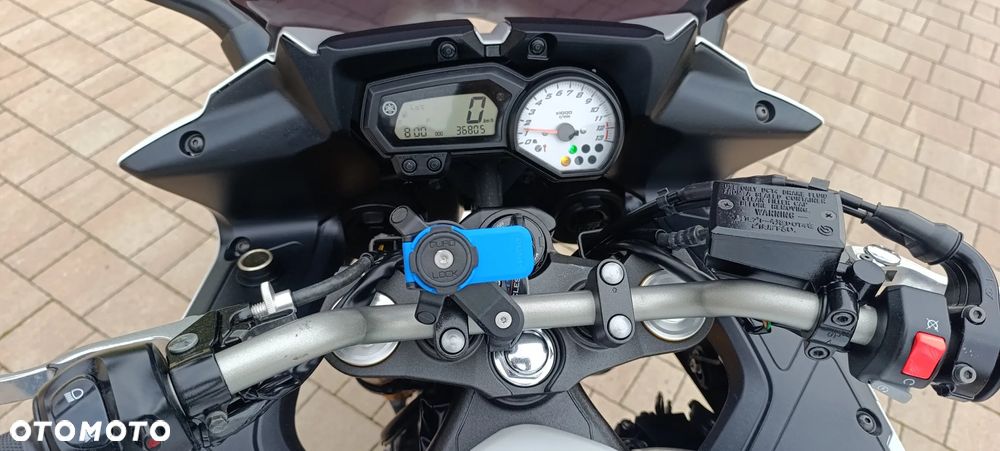 Yamaha FZ8 - 14