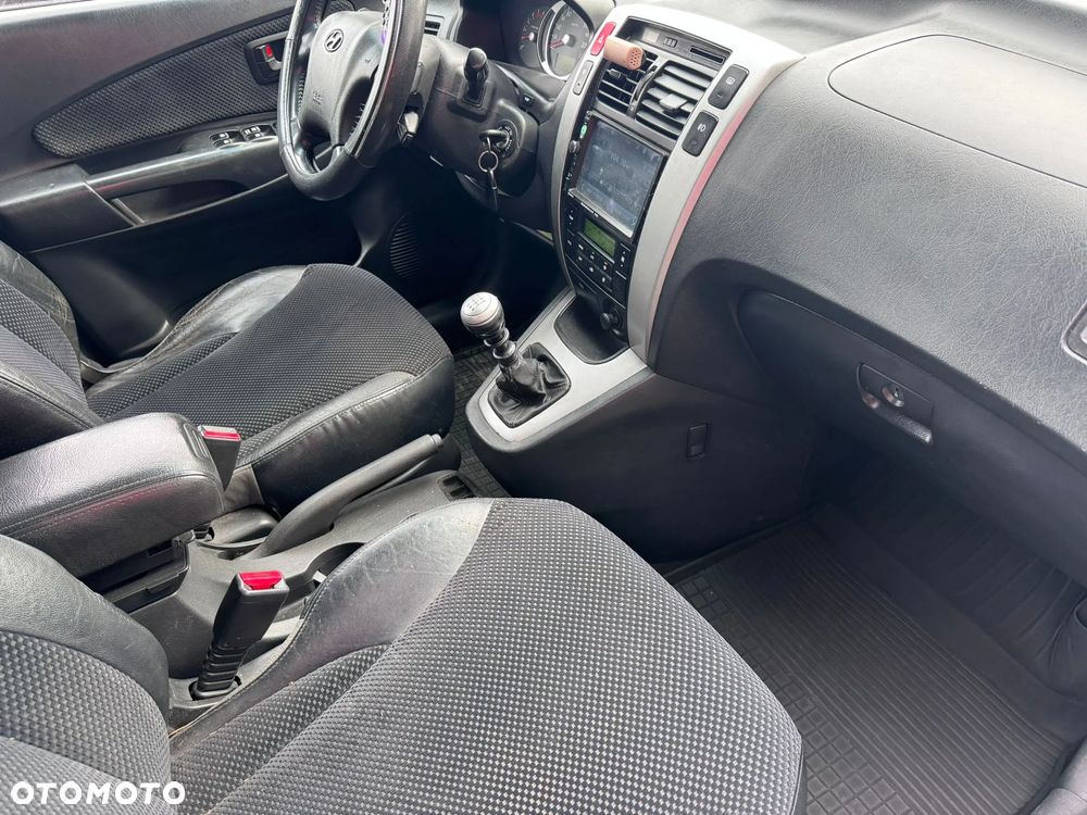 Hyundai Tucson 2.0 CRDi Premium 2WD - 13