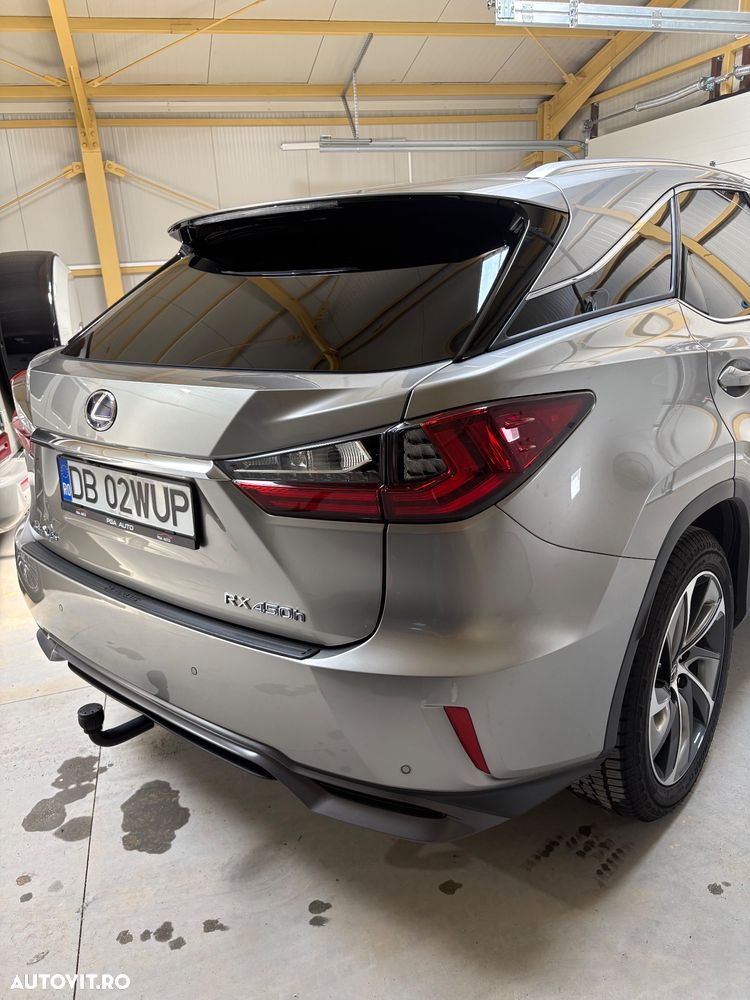 Lexus Seria RX - 6