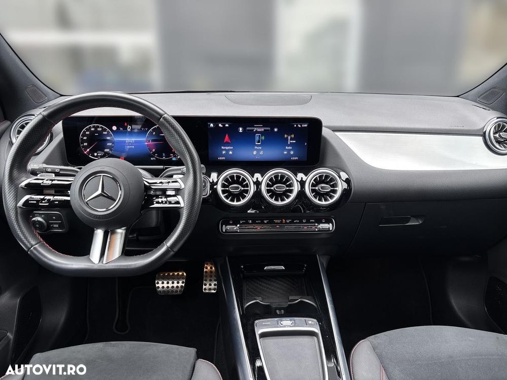 Mercedes-Benz GLA 200 d Aut. - 12