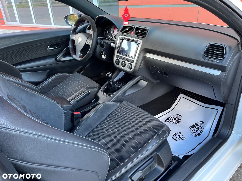 Volkswagen Scirocco 1.4 TSI GTS - 25