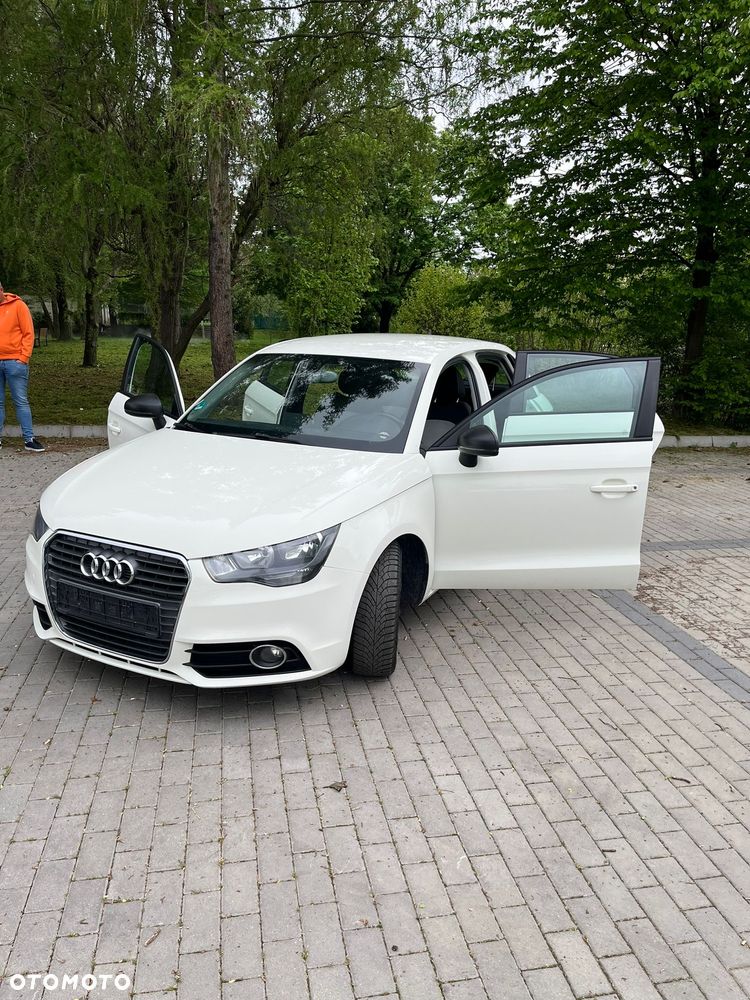 Audi A1 Sportback 1.6 TDI Ambition - 4