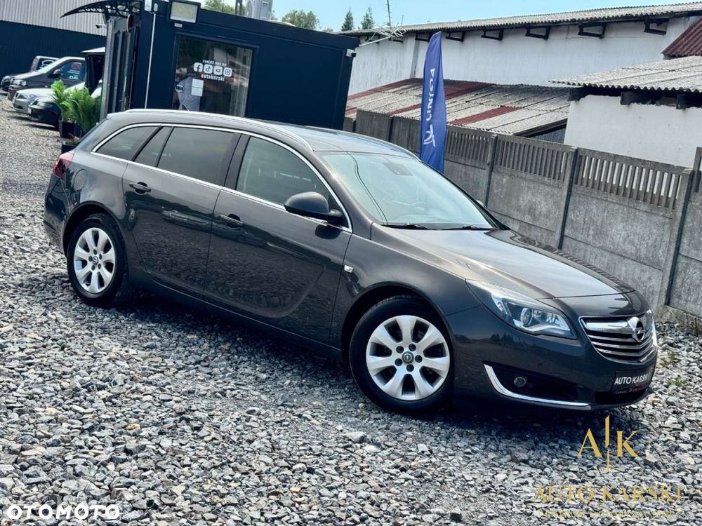 Opel Insignia - 35