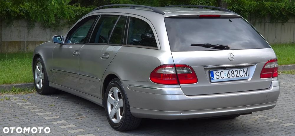 Mercedes-Benz Klasa E - 15