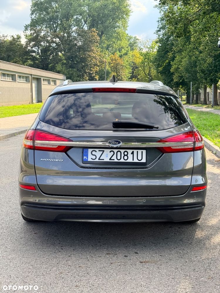 Ford Mondeo - 30