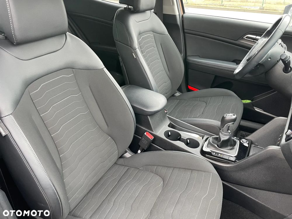 Kia Sportage 1.6 T-GDI Business Line 2WD - 19