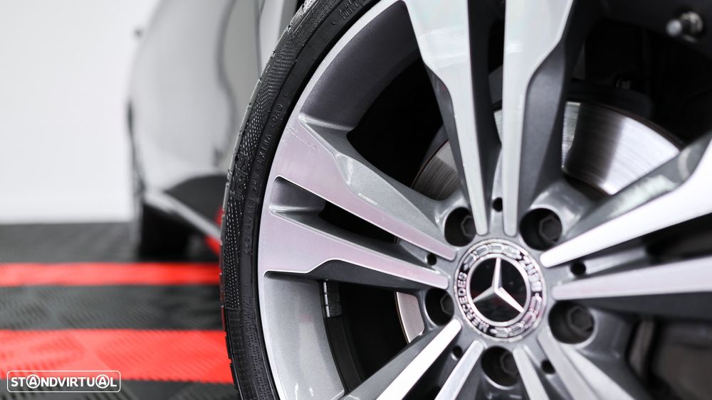 Mercedes-Benz CLA 200 d Shooting Brake Urban Aut. - 5