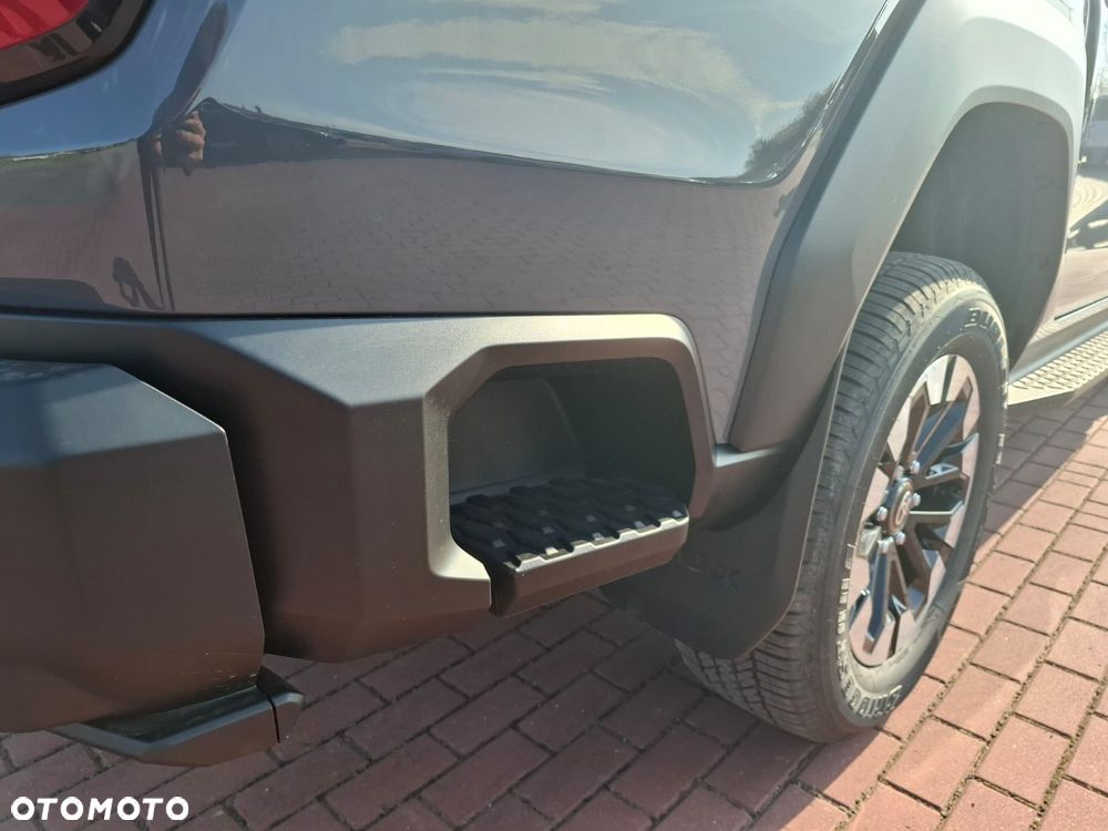 Toyota Hilux 2.8 D-4D mHEV Double Cab Executive 4x4 - 16