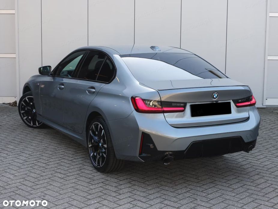 BMW Seria 3 330i xDrive M Sport sport - 5