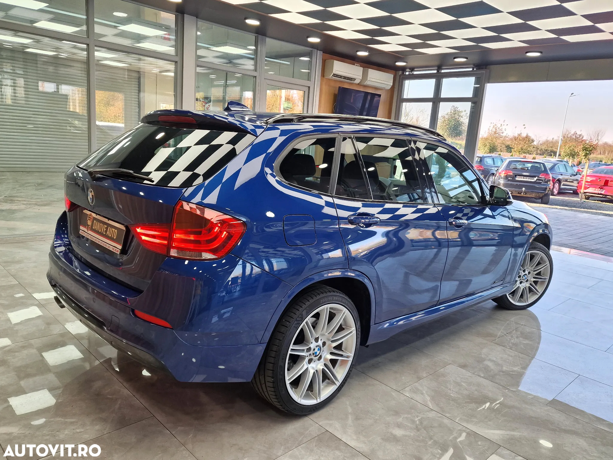 BMW X1 xDrive20d Aut. Sport Line - 5