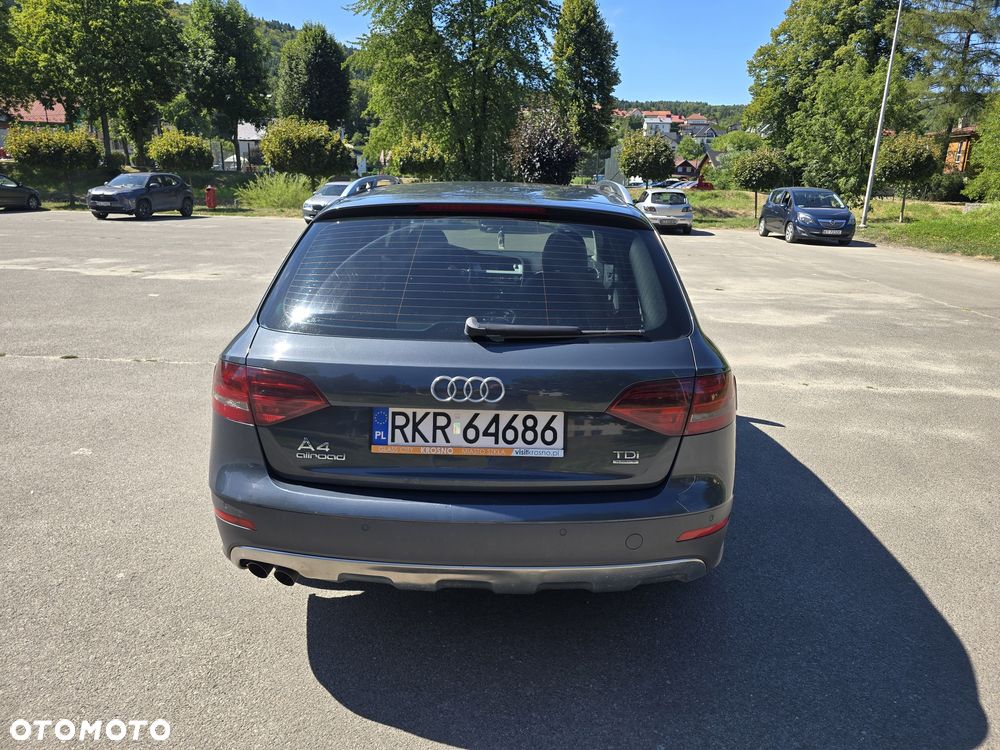 Audi A4 Allroad - 3