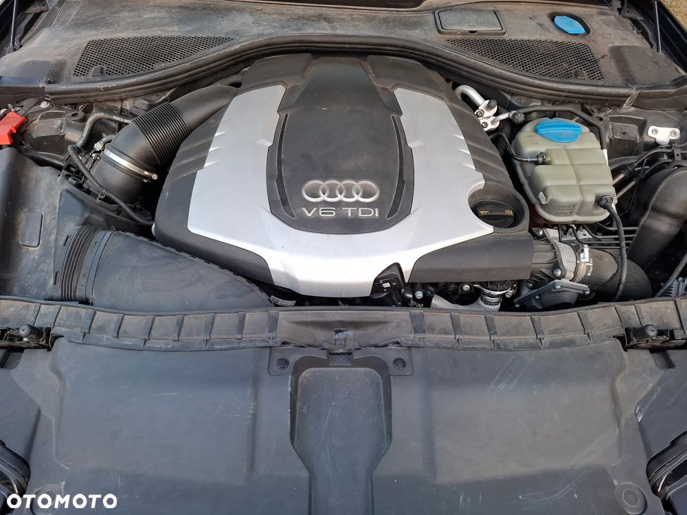 Audi A6 Allroad - 30